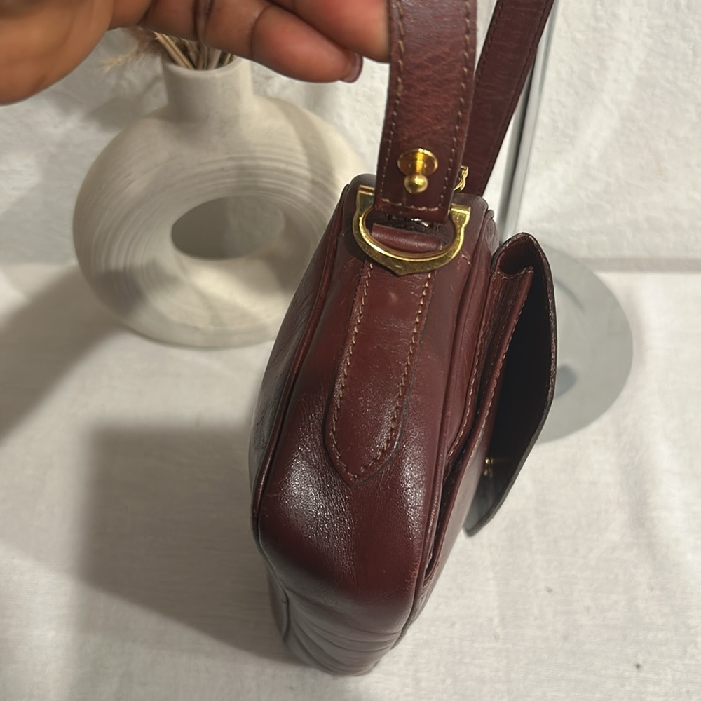 Authentic Cartier Must De Cartier Leather shoulder/cross body bag Bordeaux - Picture 5 of 13